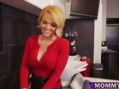 Hot hair stylist double penetrated at her saloon by big black hoses