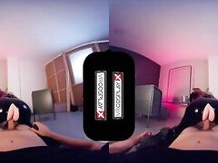 VRCosplay Lenina Crowne Black Widow Help's Hulk To Destress