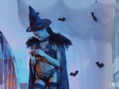 Cosplay Ebony Teen Gets Extra Naughty In Her Masturbation Scene