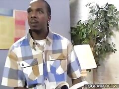 Busty cougar DeeSiren loves double penetration