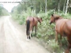 I love to squirt when i get horney