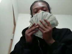 Making love 2 the money !